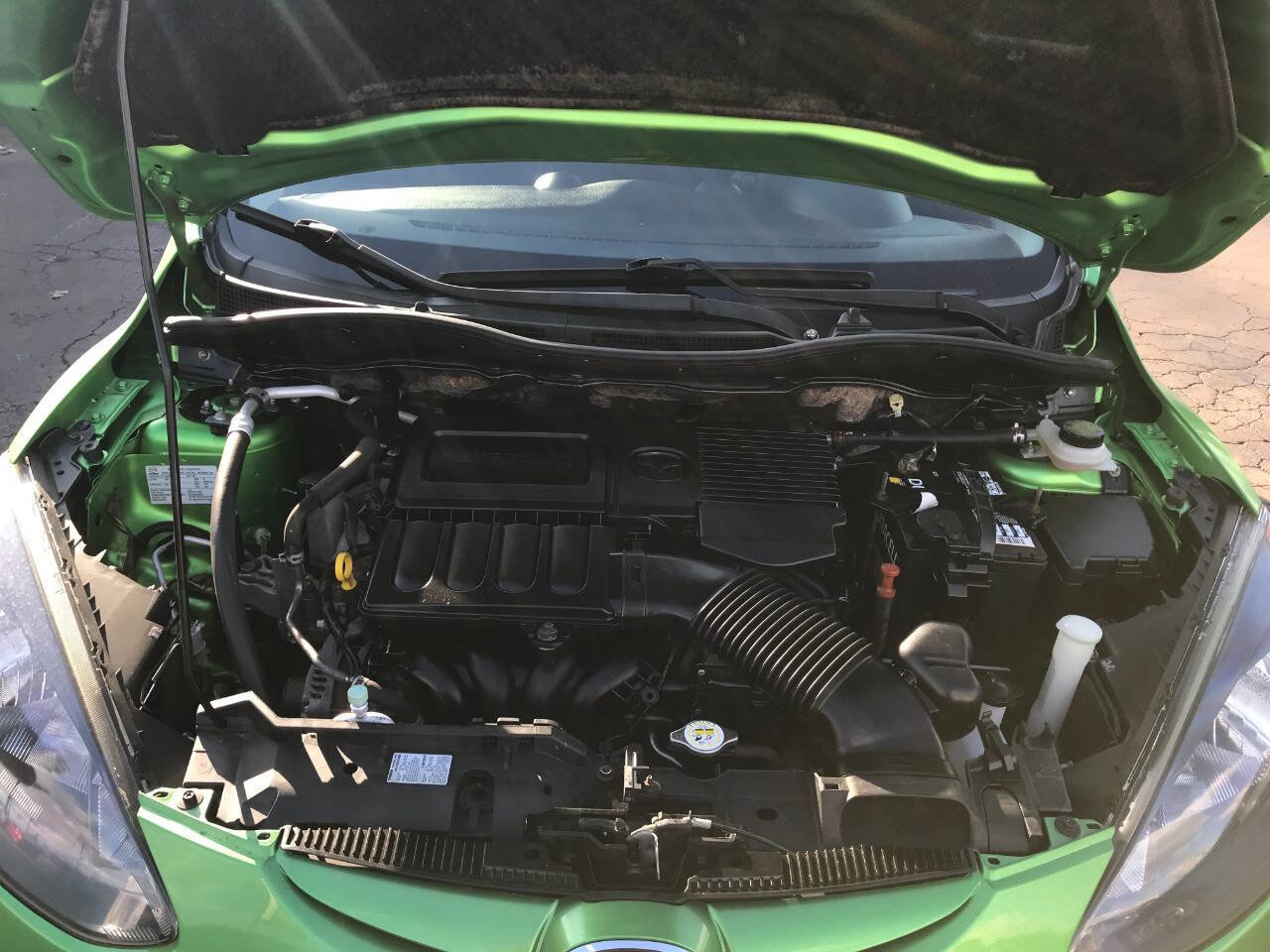 Used 2011 MAZDA MAZDA2 Sport image 8