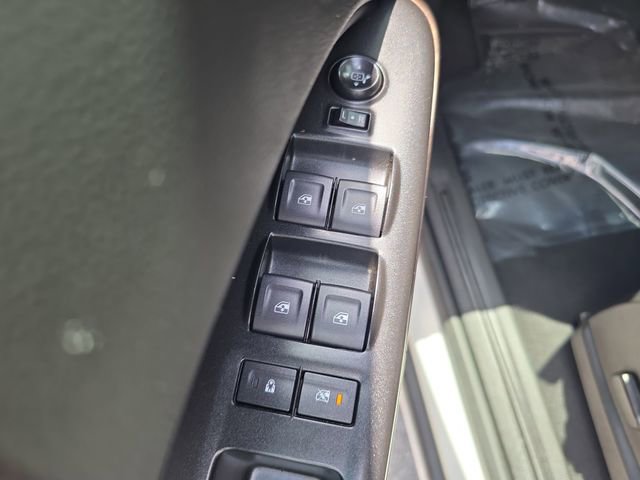 Certified 2022 GMC Canyon Elevation image 16