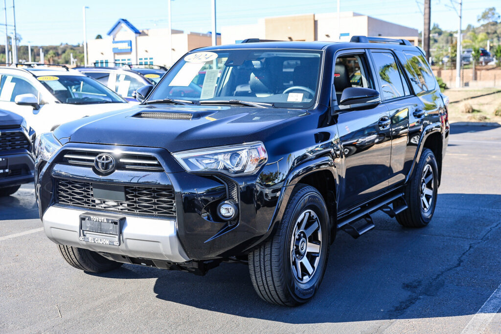 Certified 2024 Toyota 4Runner TRD Off-Road Premium w/ Moonroof Package AWD/4WD image 20