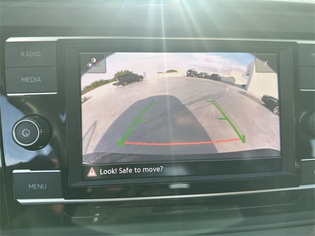 Used 2024 Volkswagen Jetta SE image 25