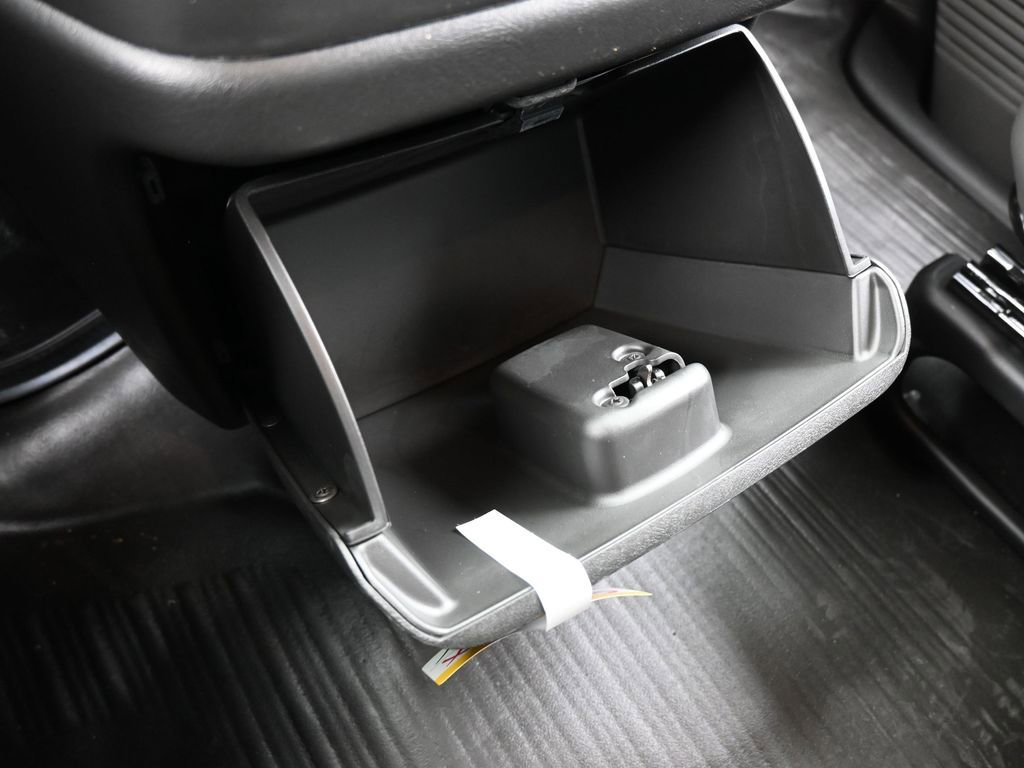 New 2025 Chevrolet Express 2500 w/ Driver Convenience Package image 27