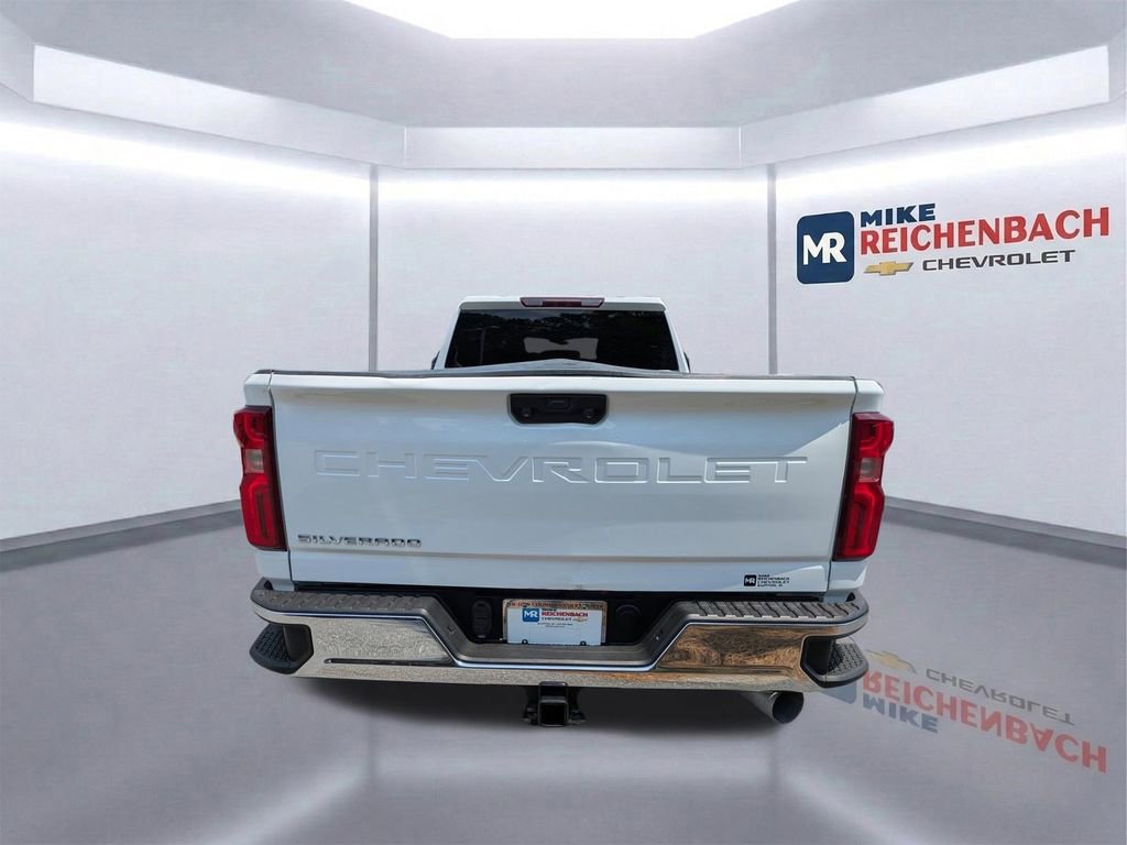 Used 2024 Chevrolet Silverado 3500 W/T w/ WT Convenience Package AWD/4WD image 5