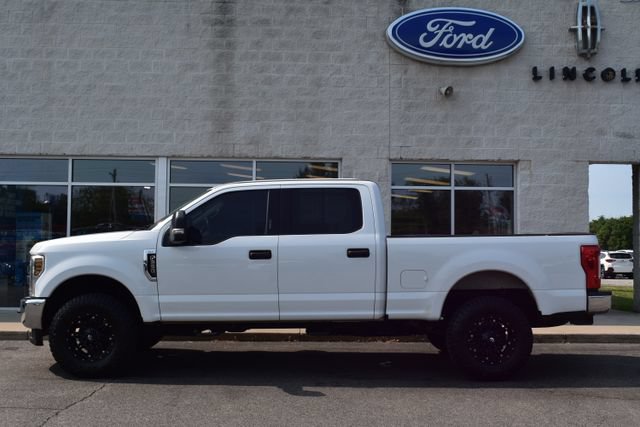 Used 2018 Ford F250 XLT AWD/4WD image 2