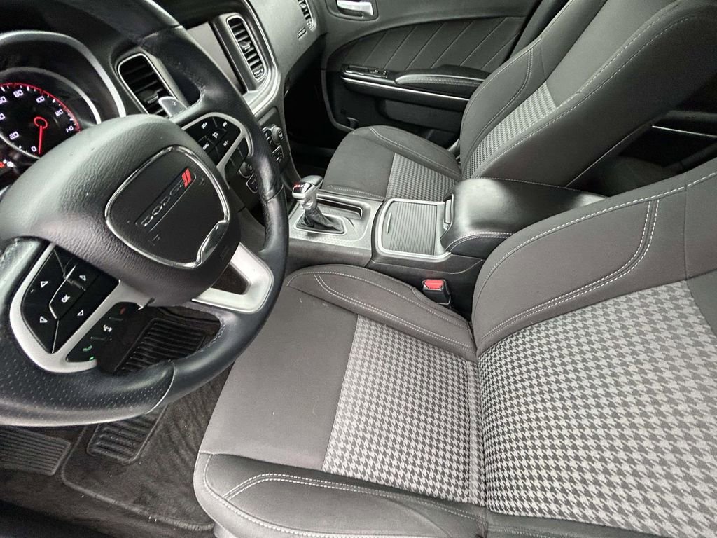 Used 2018 Dodge Charger GT w/ Navigation & Travel Group image 10
