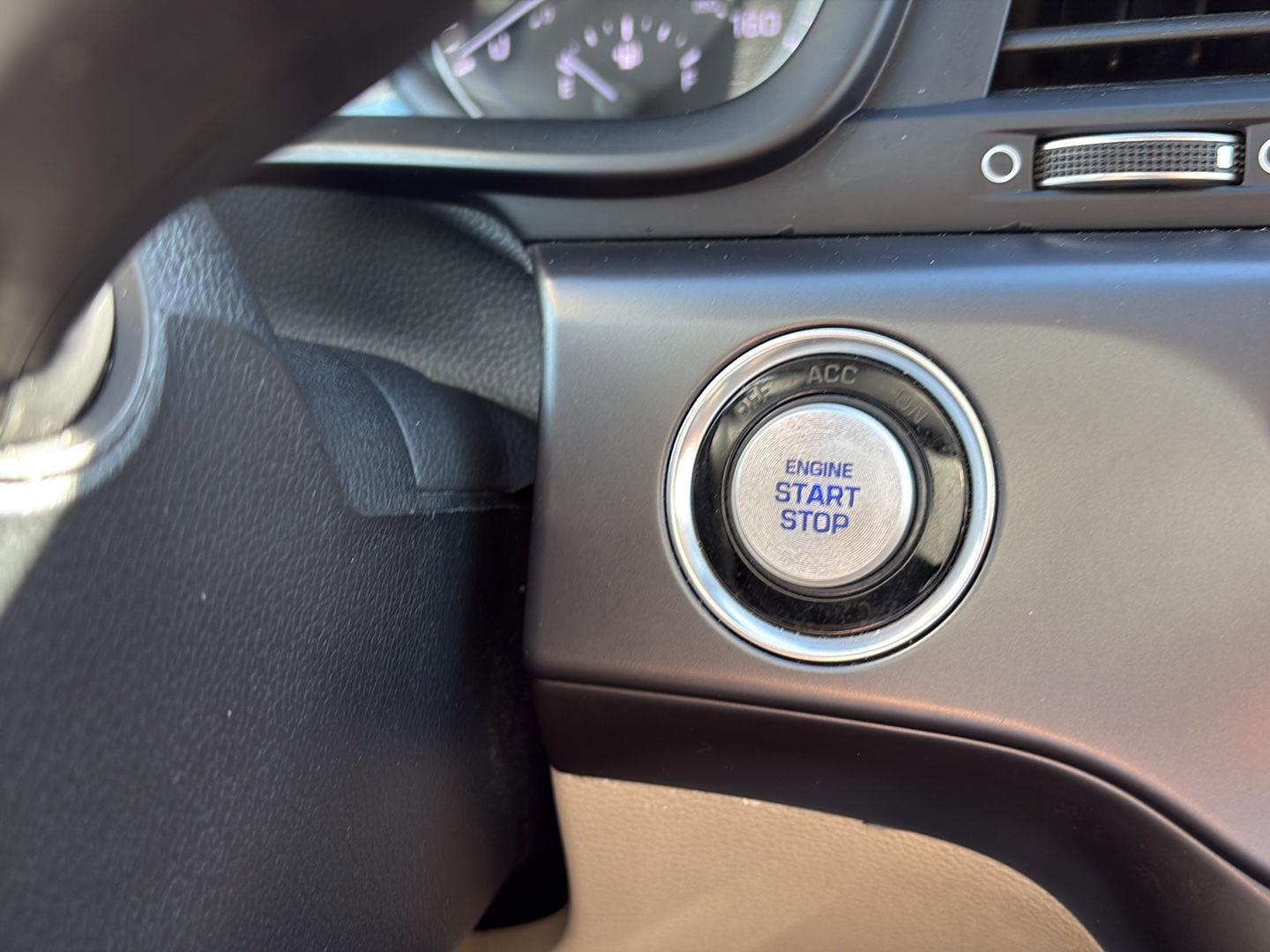 Used 2019 Hyundai Sonata Limited w/ Ultimate Package 02 image 21