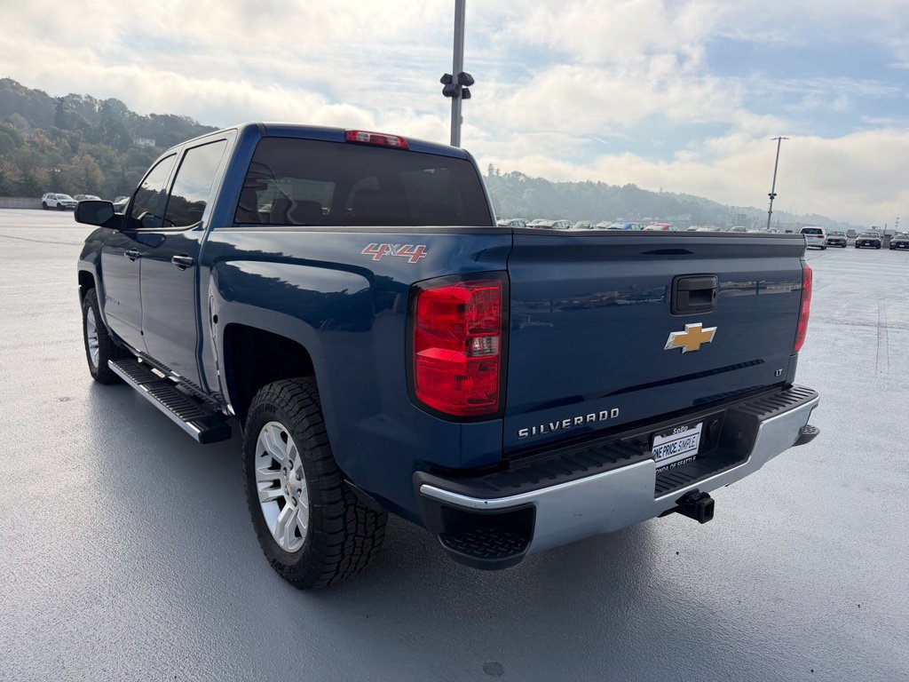 Used 2017 Chevrolet Silverado 1500 LT w/ All Star Edition AWD/4WD image 5
