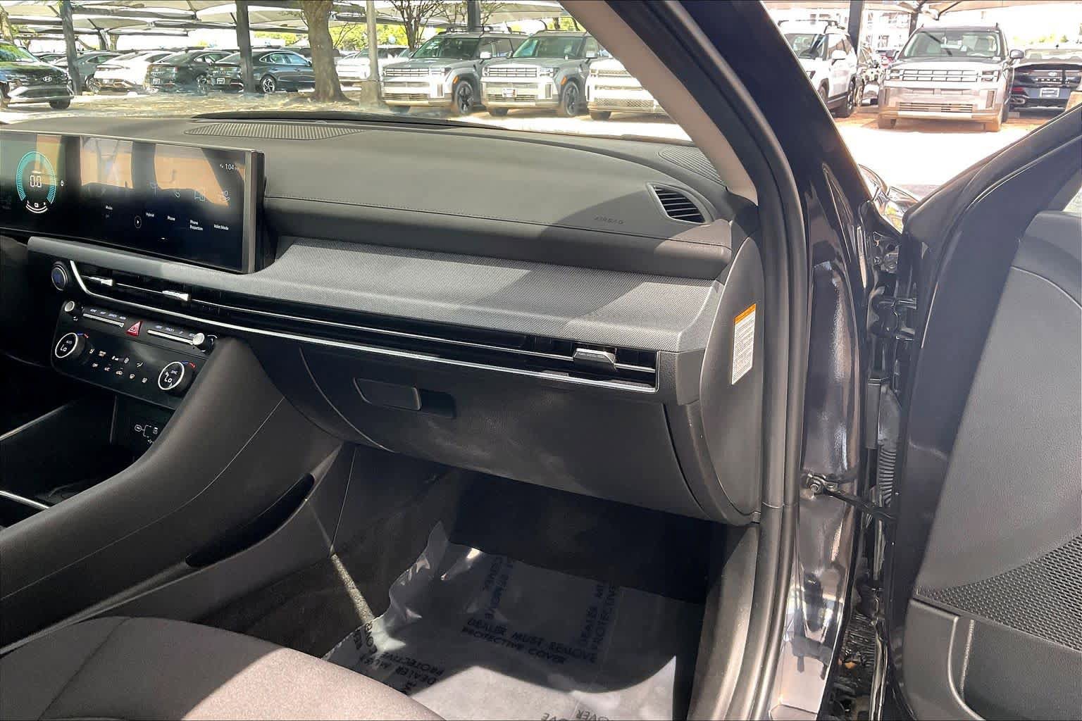 Certified 2025 Hyundai Sonata SEL image 19