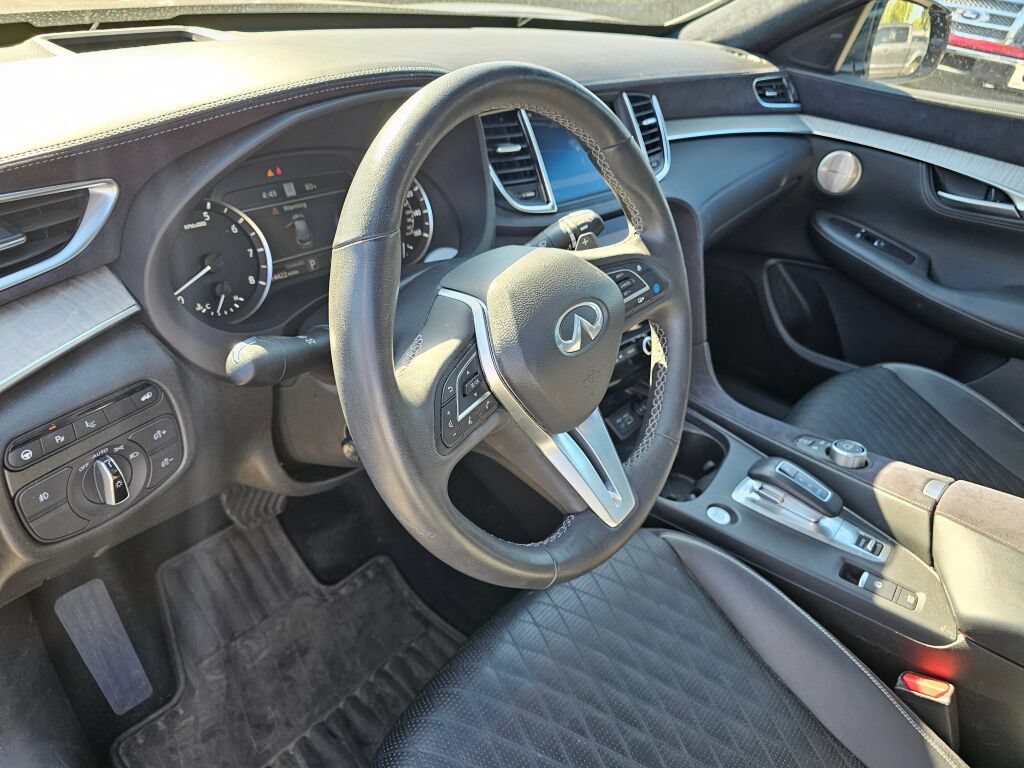 Used 2024 INFINITI QX50 Autograph w/ Accent Package AWD/4WD image 25