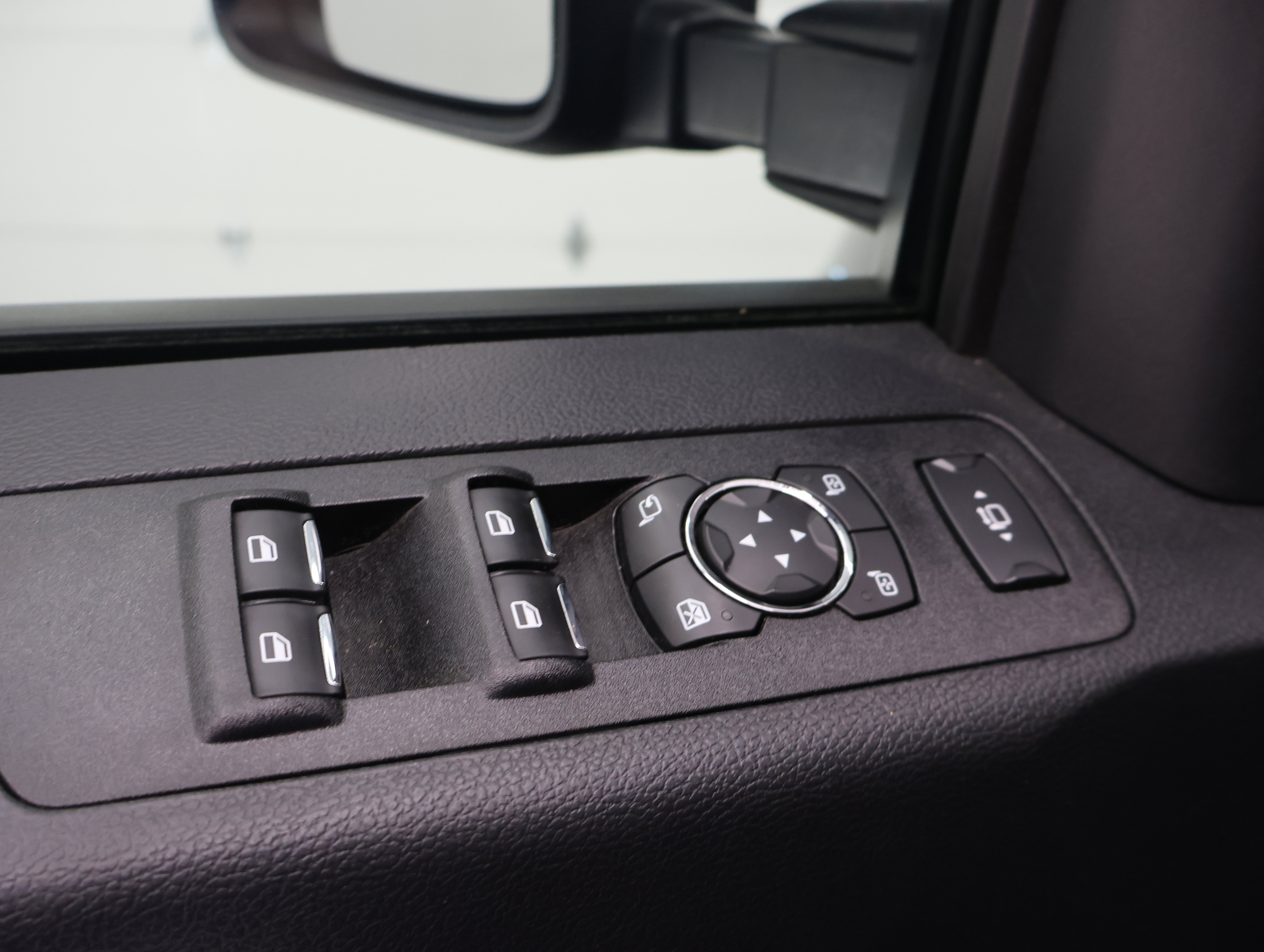 Used 2021 Ford F250 Lariat AWD/4WD image 45