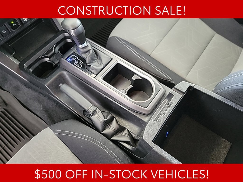 Used 2021 Toyota Tacoma TRD Off-Road w/ Technology Package AWD/4WD image 9