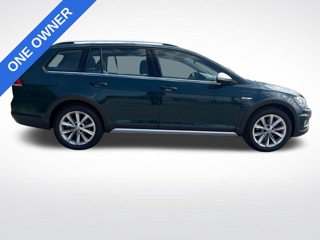 Used 2018 Volkswagen Golf Alltrack SE AWD/4WD image 2