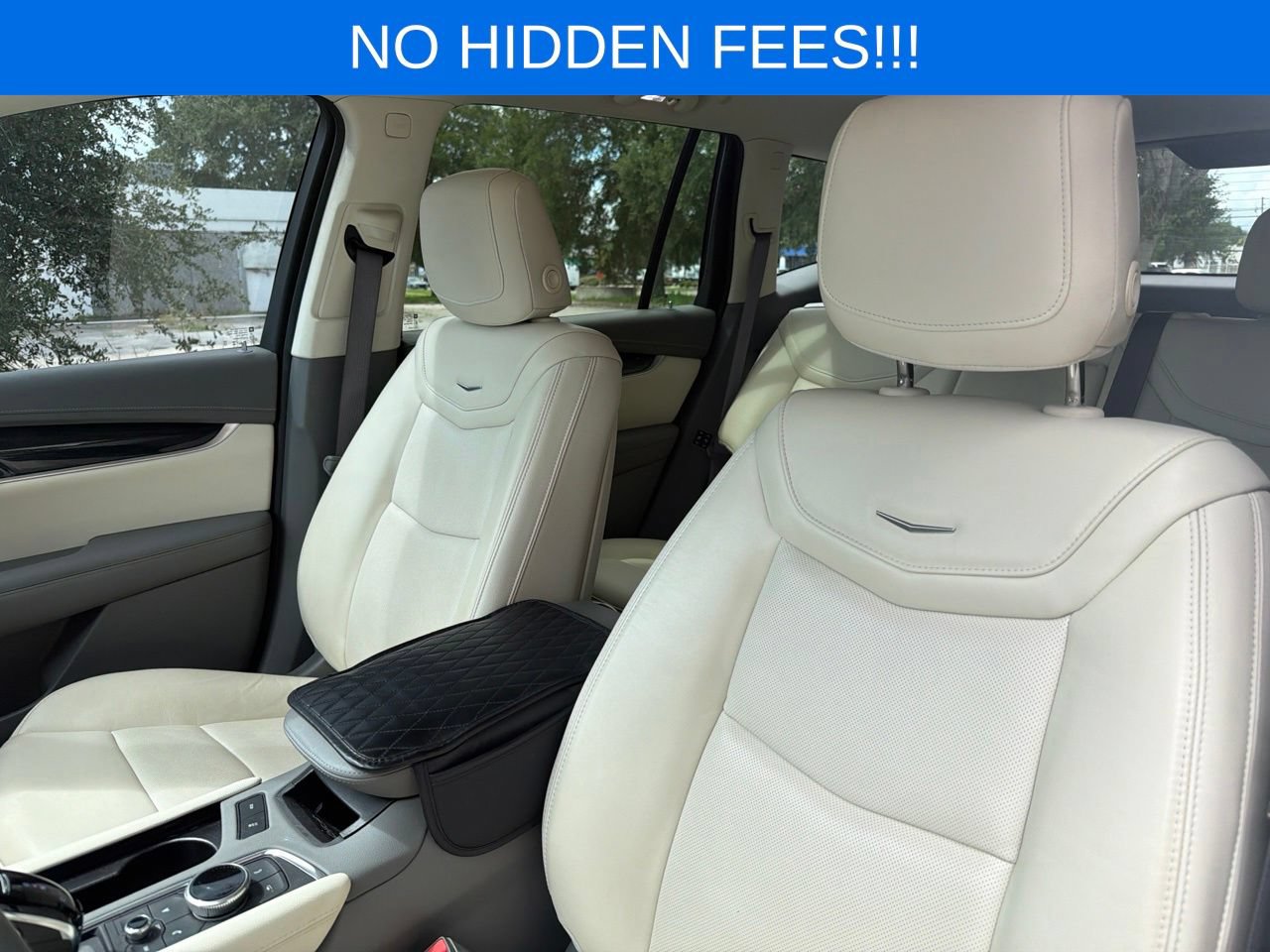 Used 2025 Cadillac XT6 Premium Luxury w/ LPO, Floor Liner Package FWD image 14