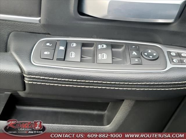Used 2025 RAM 1500 Big Horn AWD/4WD image 31