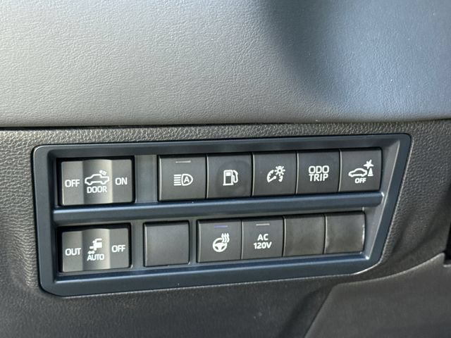 Used 2025 Toyota Tundra Platinum AWD/4WD image 24