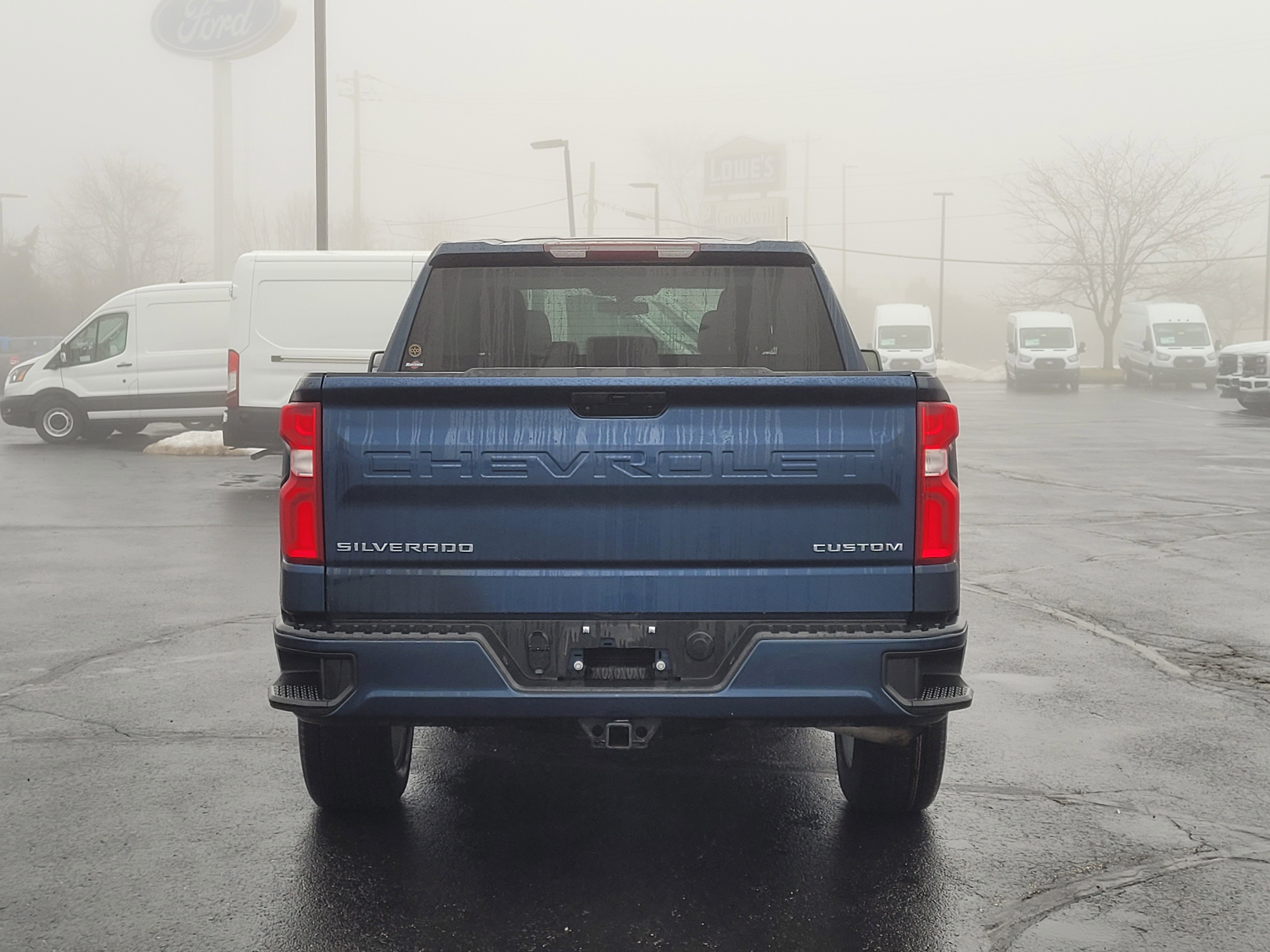 Used 2021 Chevrolet Silverado 1500 Custom image 5