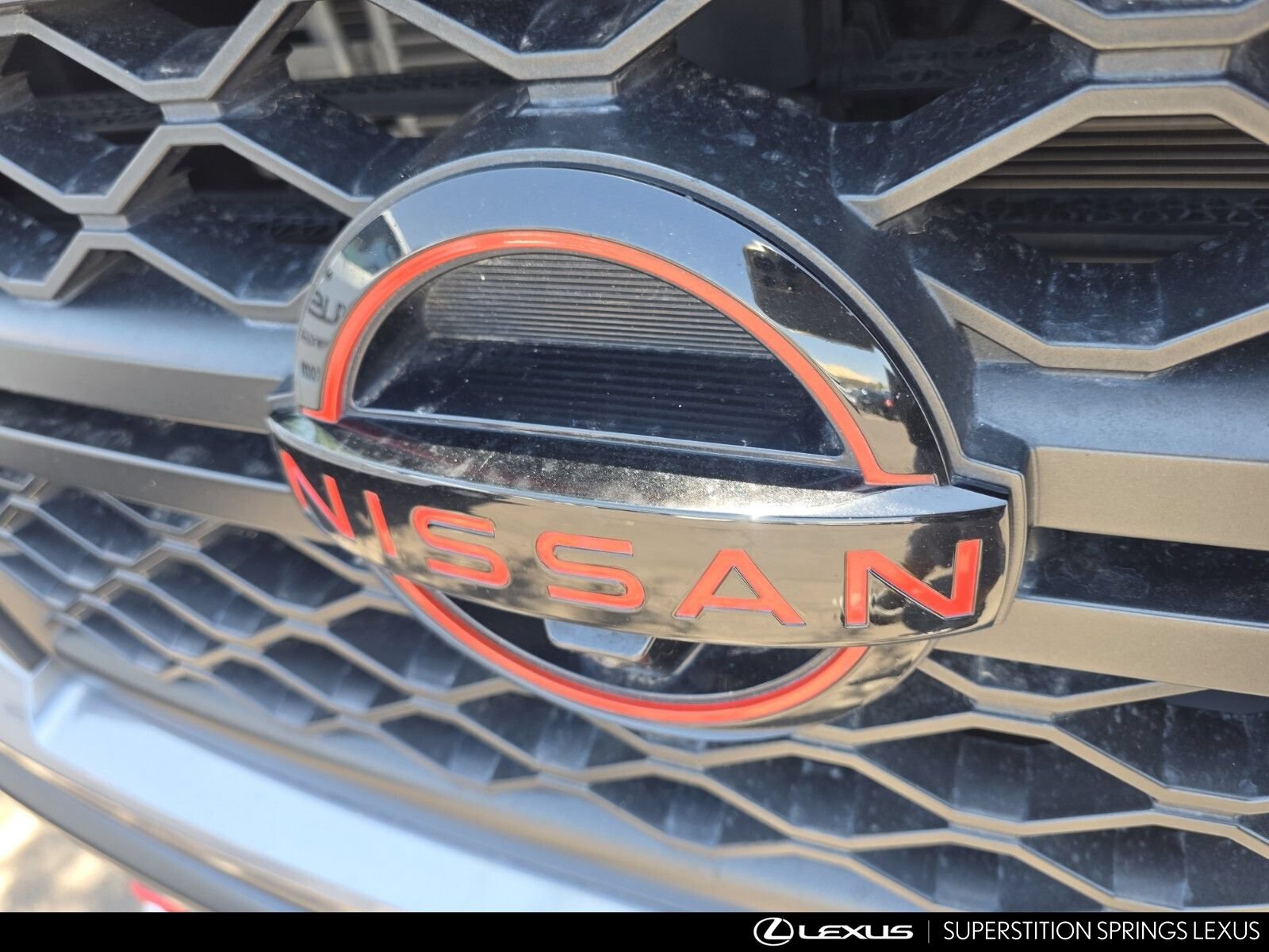 Used 2023 Nissan Titan PRO-4X w/ Pro-4x Convenience Package AWD/4WD image 6
