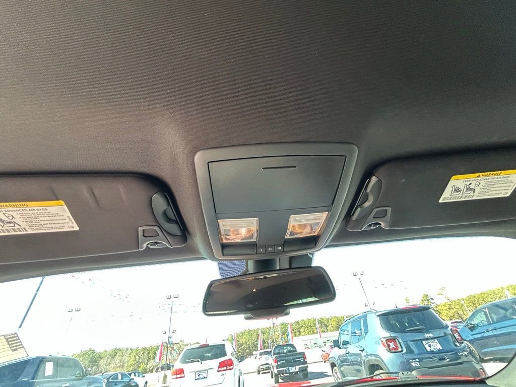 Used 2022 Dodge Challenger GT image 24