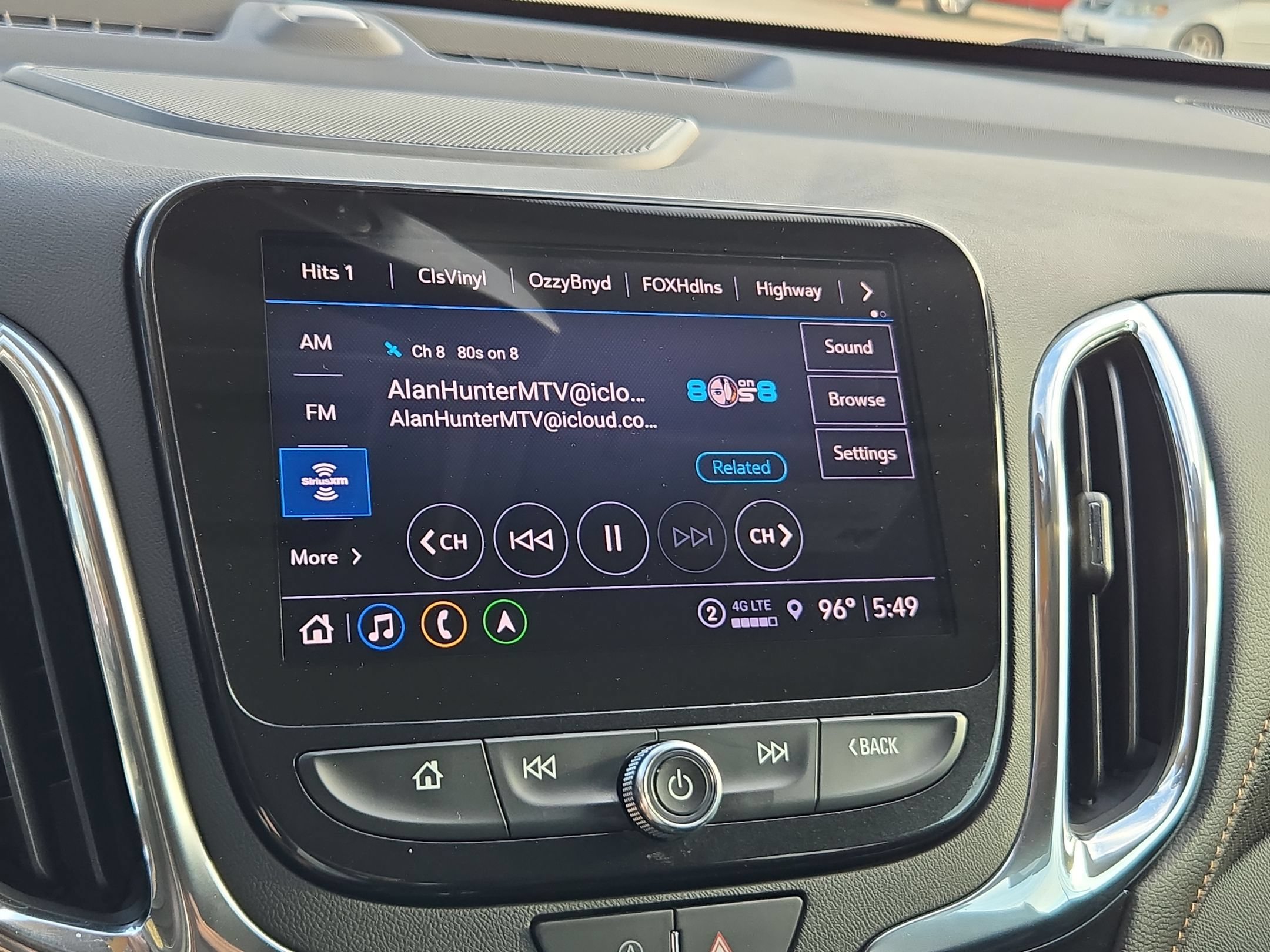 Certified 2022 Chevrolet Equinox Premier FWD image 15