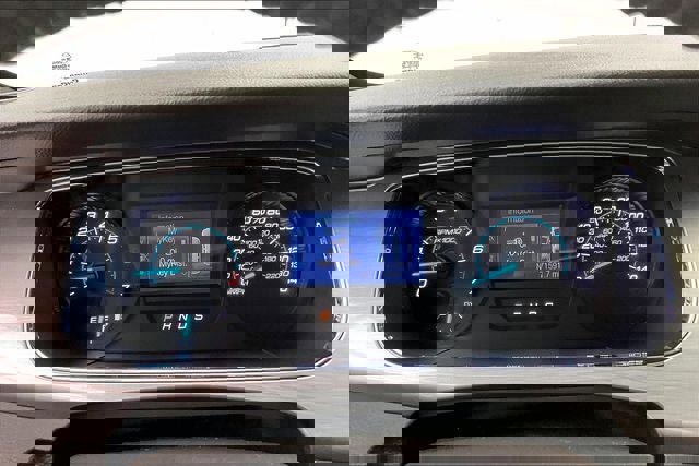 Used 2019 Ford Taurus SEL image 24