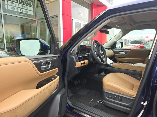Certified 2025 INFINITI QX80 Luxe AWD/4WD image 18
