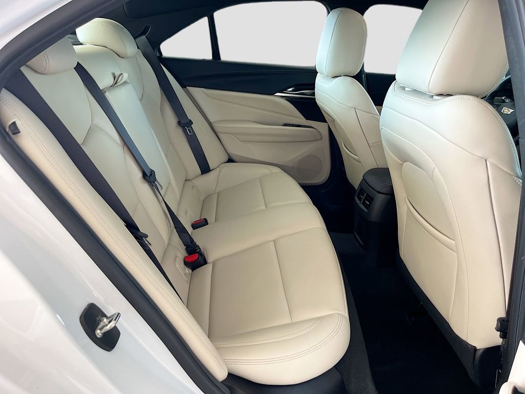 Used 2023 Cadillac CT4 Luxury w/ Sun And Sound Package image 28
