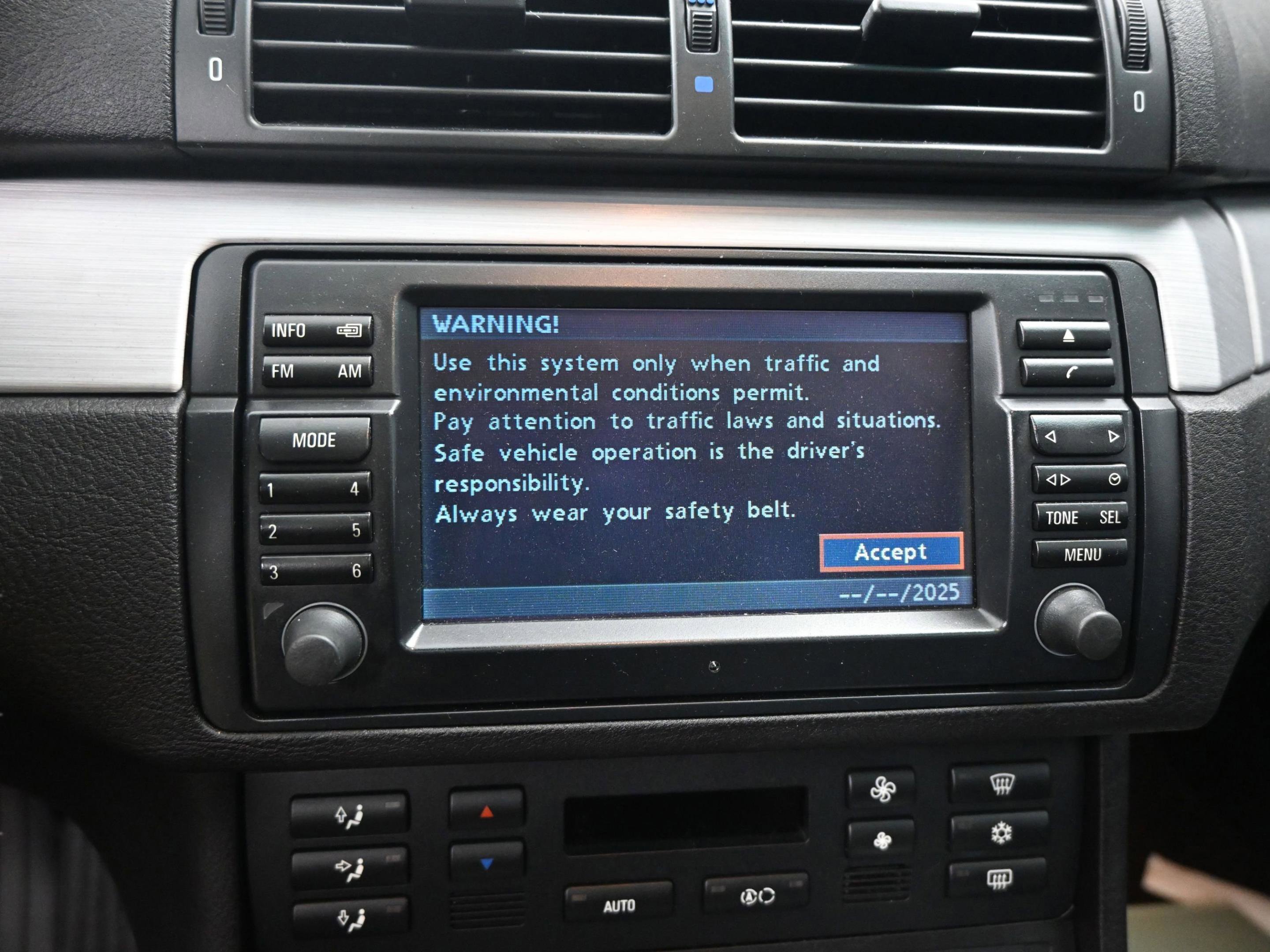 Used 2004 BMW M3 Coupe RWD image 28