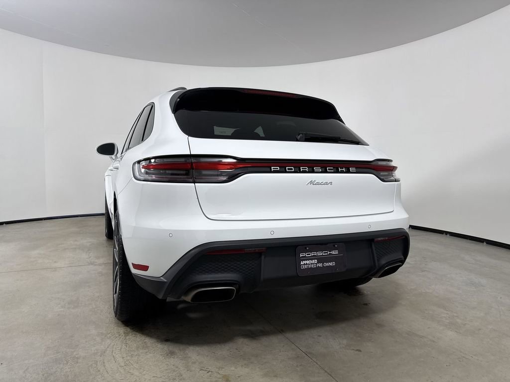 Certified 2025 Porsche Macan image 20