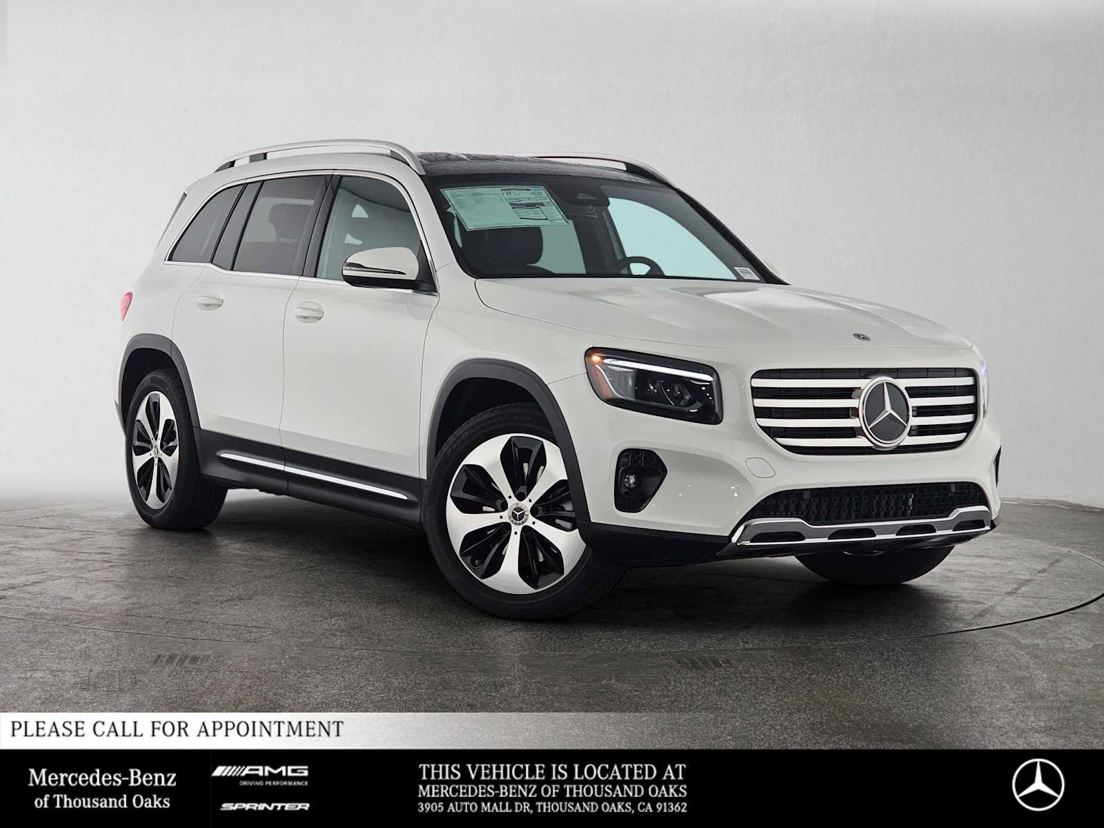 New 2026 Mercedes-Benz GLB 250 image 1