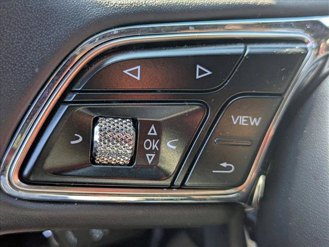 Used 2023 Bentley Bentayga image 9