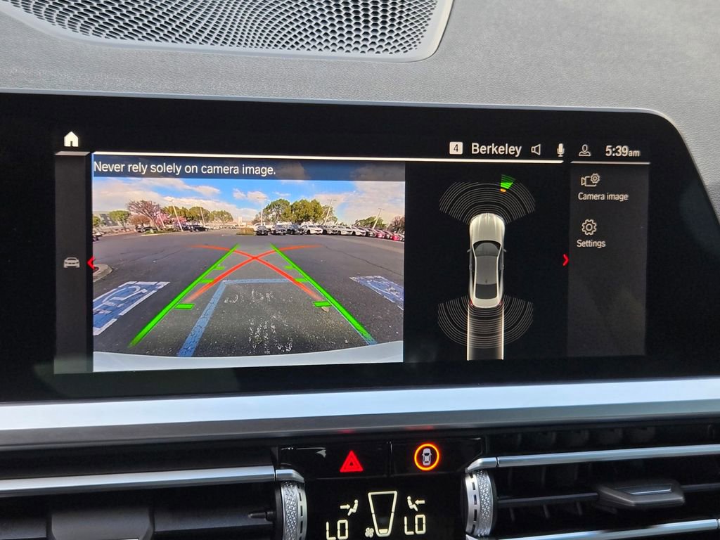 Used 2023 BMW M4 Competition w/ Executive Package image 26