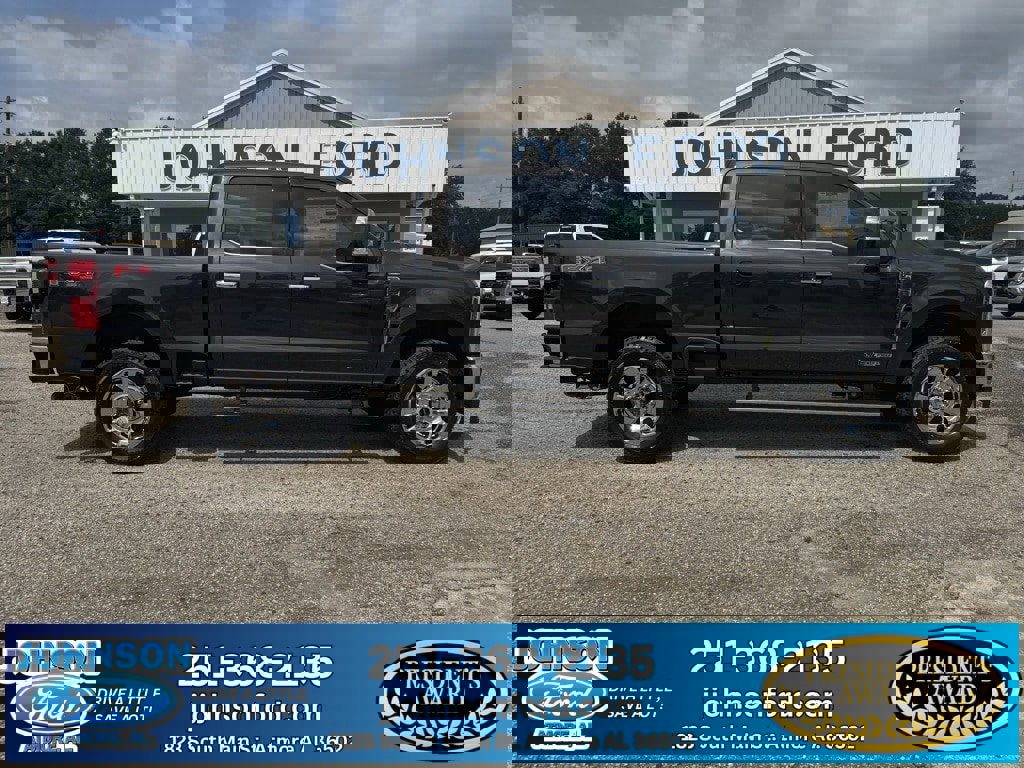 New 2025 Ford F350 Lariat w/ Lariat Ultimate Package