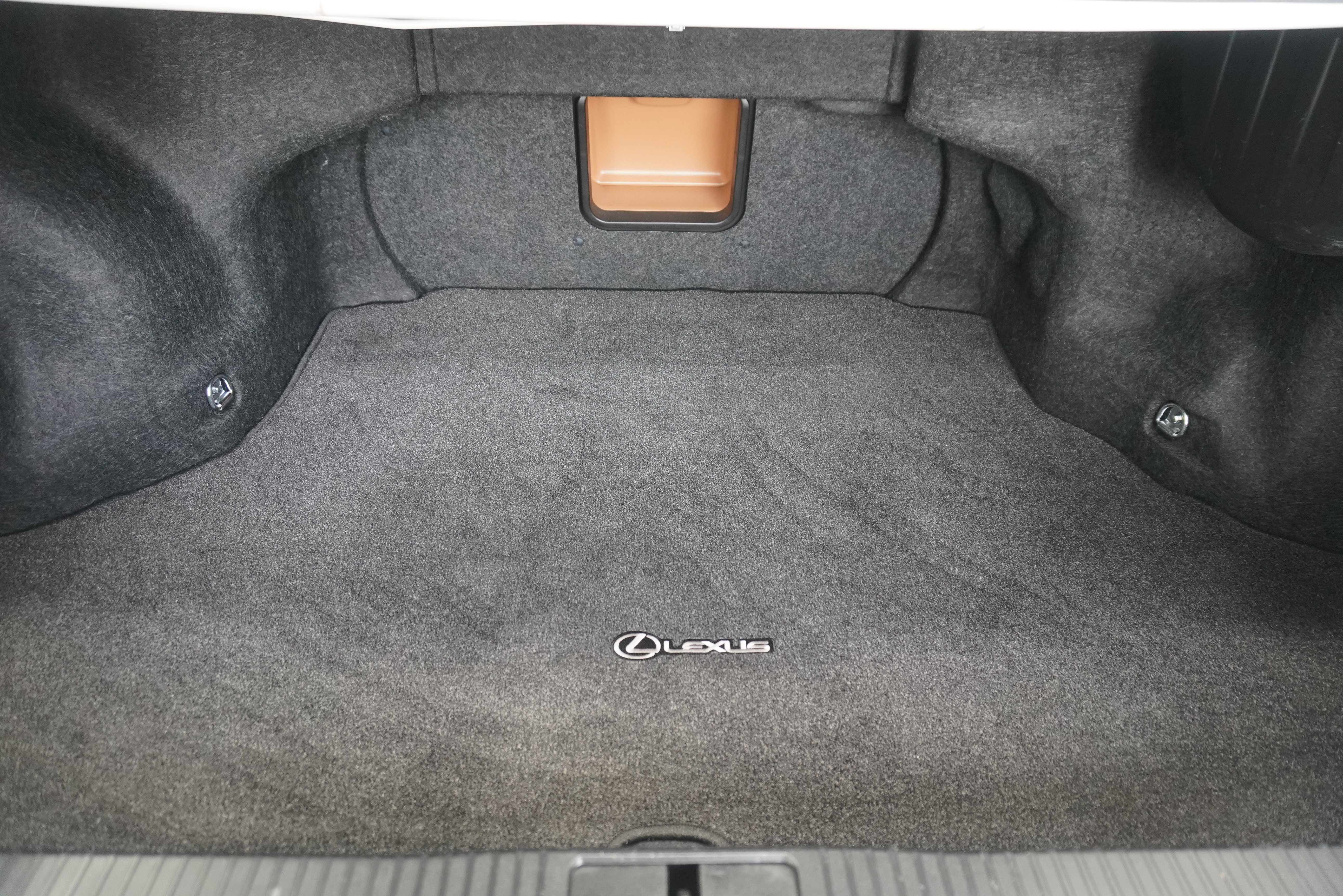 Used 2018 Lexus ES 350 w/ Luxury Package w/Wood Trim FWD image 32