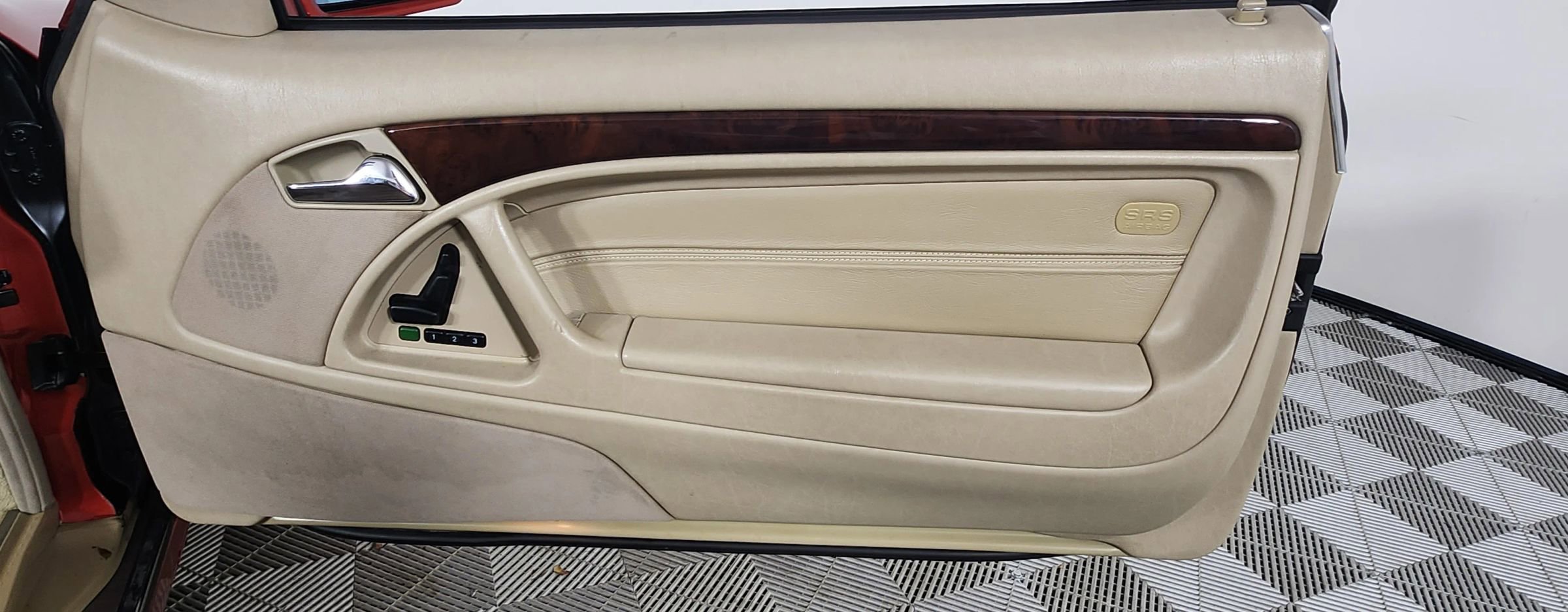 Used 1998 Mercedes-Benz SL 500 image 27