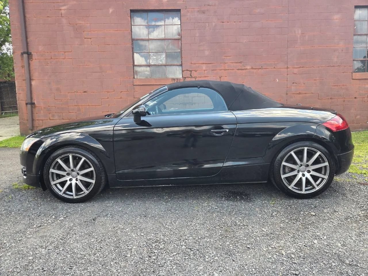 Used 2009 Audi TT 2.0T Prestige AWD/4WD image 2