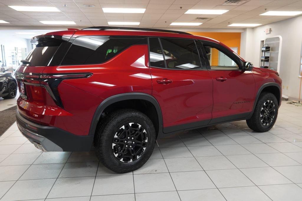New 2027 Chevrolet Traverse Z71 w/ Enhanced Driving Package AWD/4WD image 12