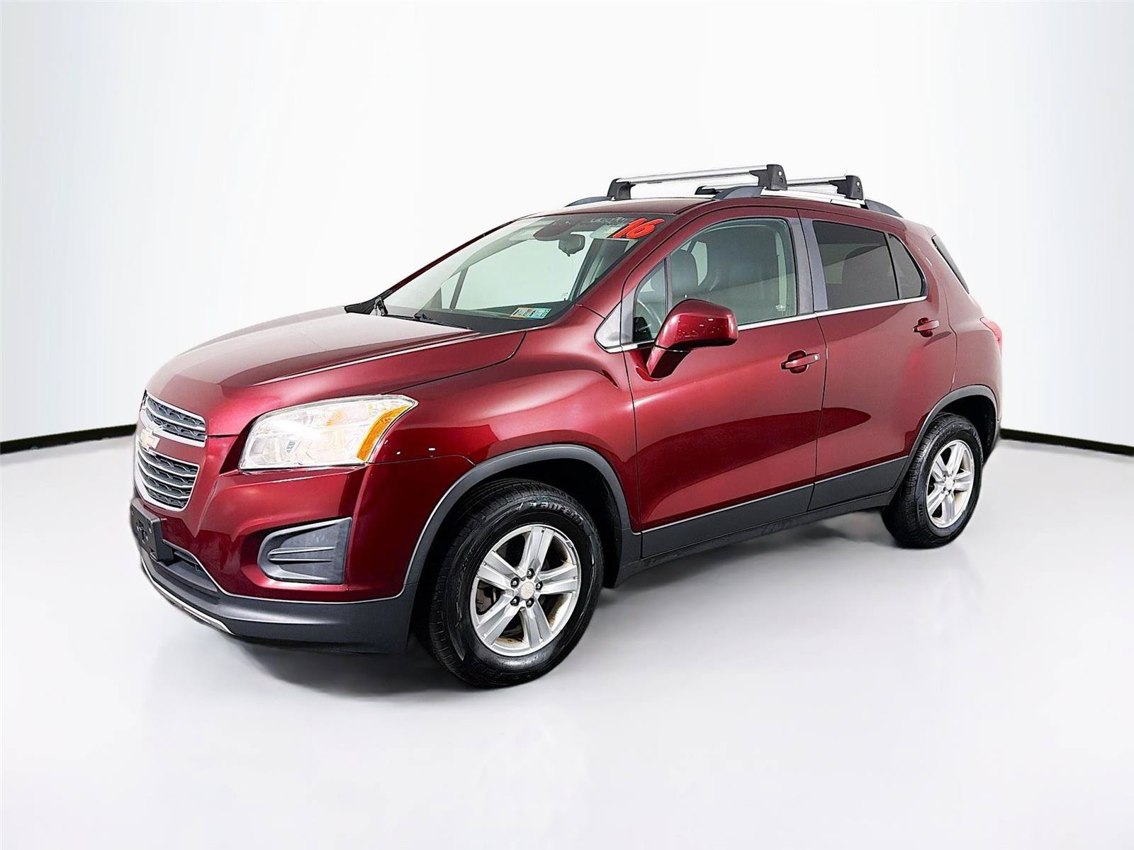 Used 2016 Chevrolet Trax LT w/ LT Convenience Package AWD/4WD image 7