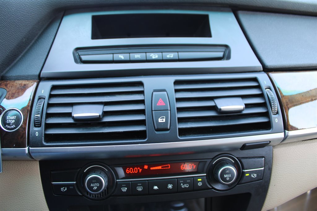 Used 2008 BMW X5 3.0si image 23