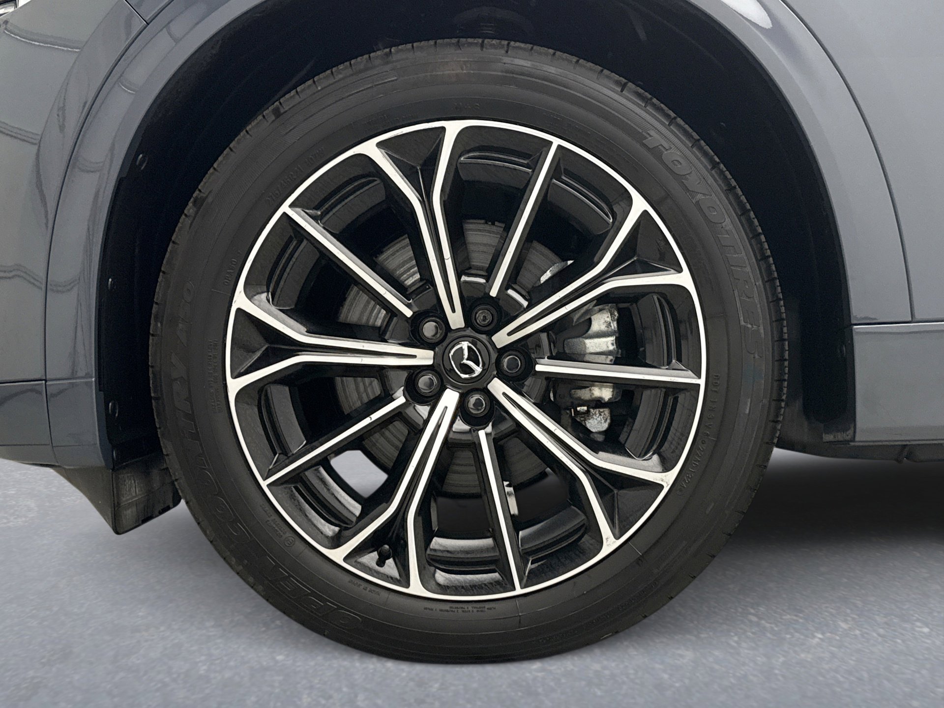 Used 2025 MAZDA CX-70 3.3 Turbo S w/ Premium Package image 28
