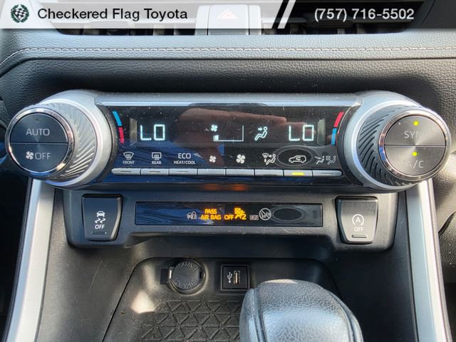 Used 2024 Toyota RAV4 XLE FWD image 18