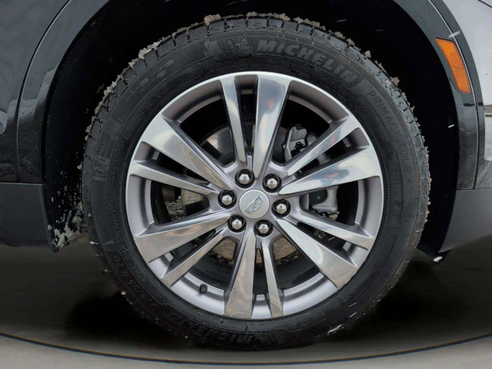 Used 2025 Cadillac XT5 Premium Luxury image 23