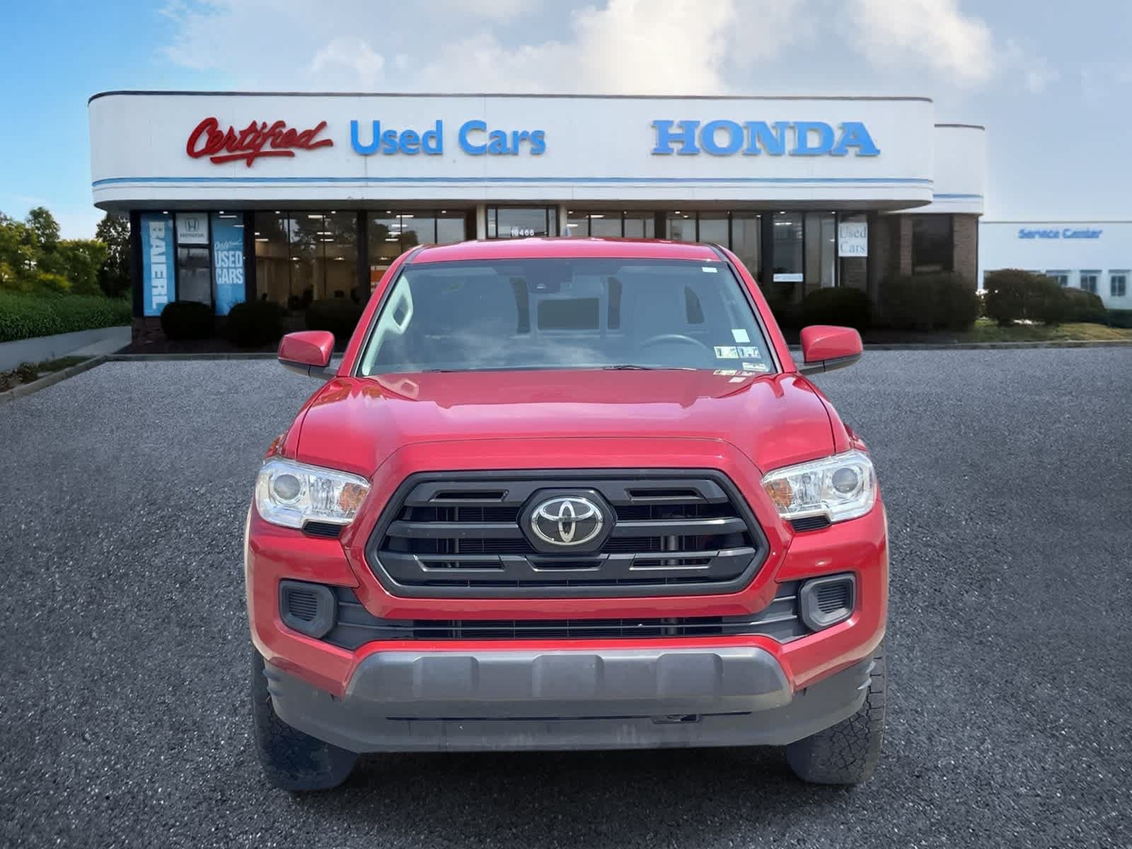 Used 2019 Toyota Tacoma SR w/ SR Convenience Package AWD/4WD image 8