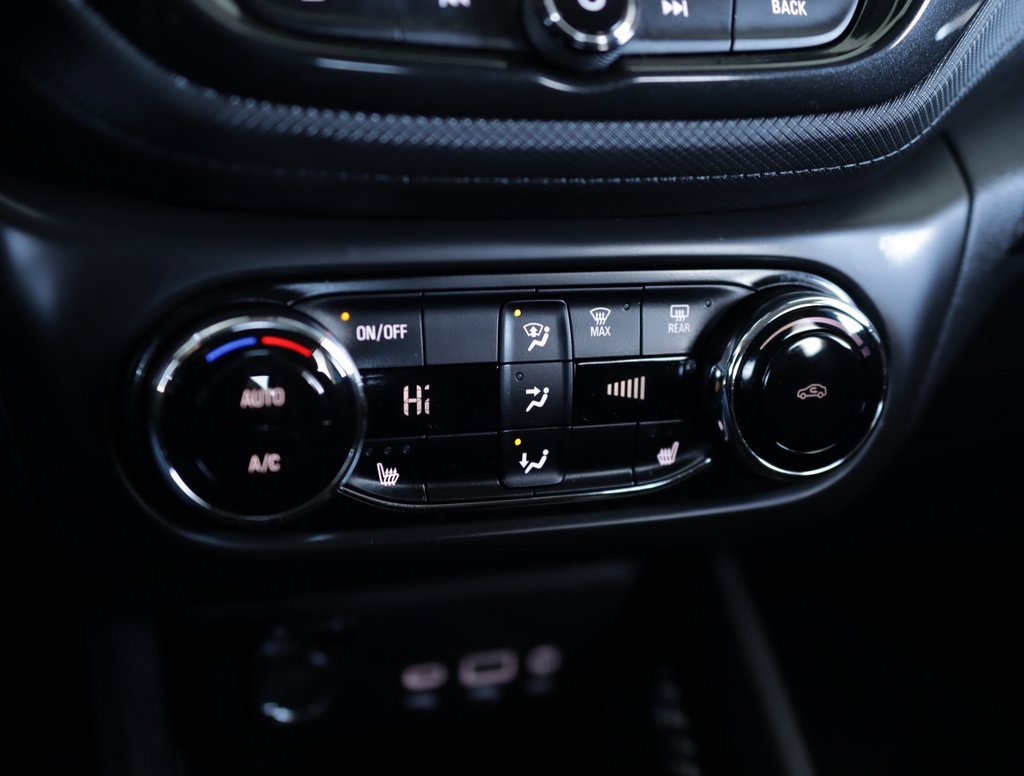 Used 2023 Chevrolet TrailBlazer LT w/ Convenience Package image 15