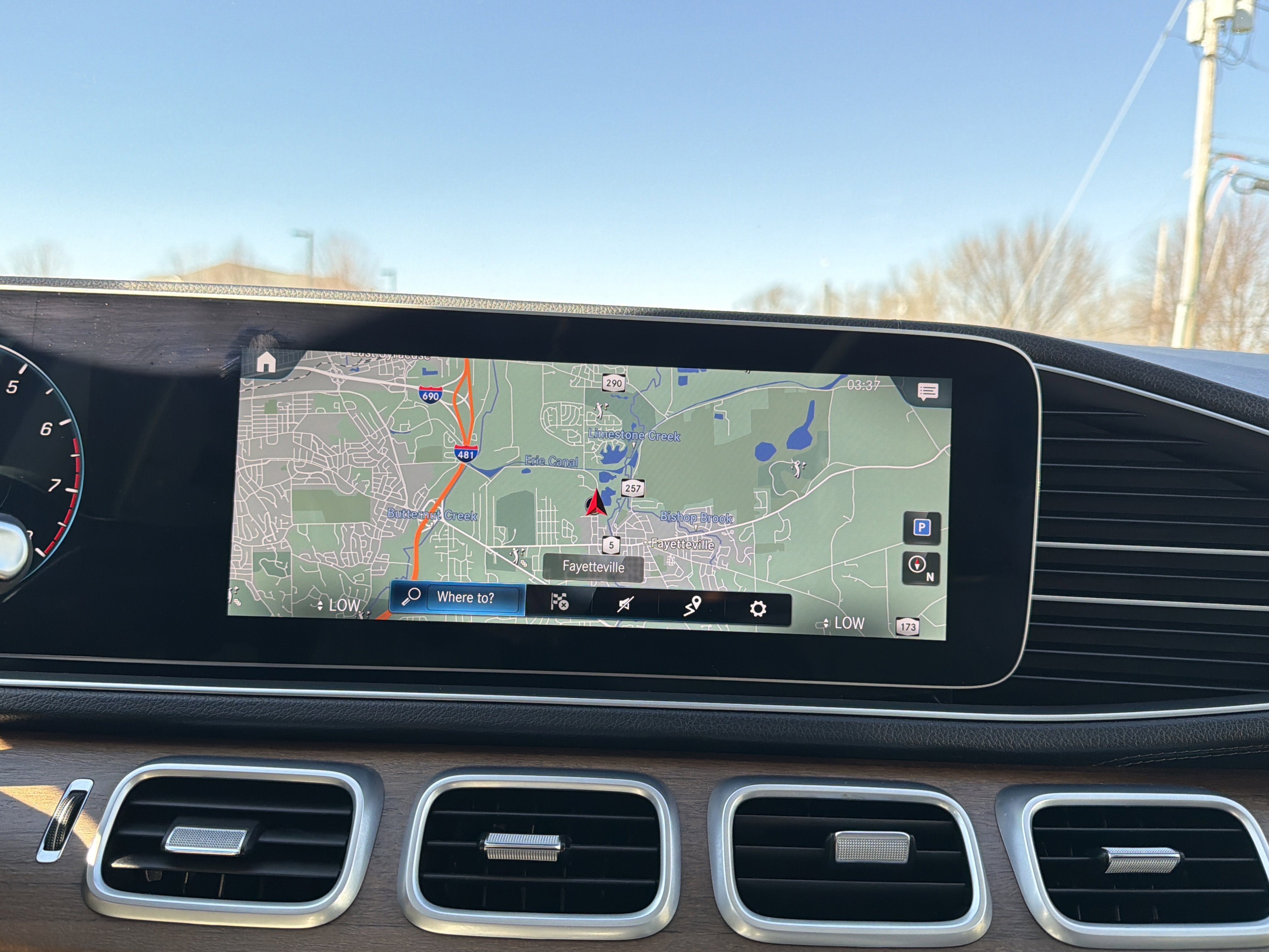 Used 2022 Mercedes-Benz GLS 450 4MATIC image 21