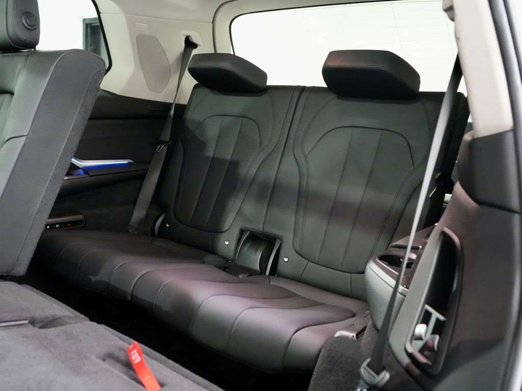Used 2020 BMW X7 xDrive40i w/ Premium Package image 31
