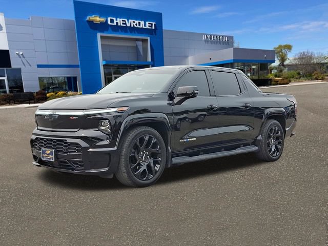 Used 2024 Chevrolet Silverado EV RST AWD/4WD image 33