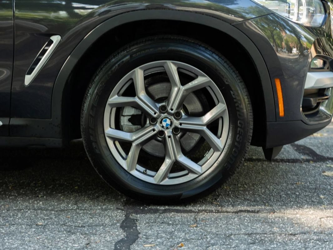 Used 2021 BMW X3 xDrive30i w/ Convenience Package AWD/4WD image 14