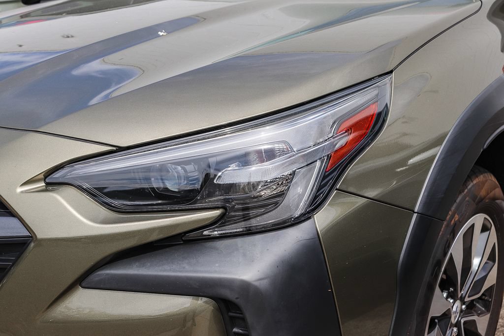 Used 2024 Subaru Outback Limited AWD/4WD image 6