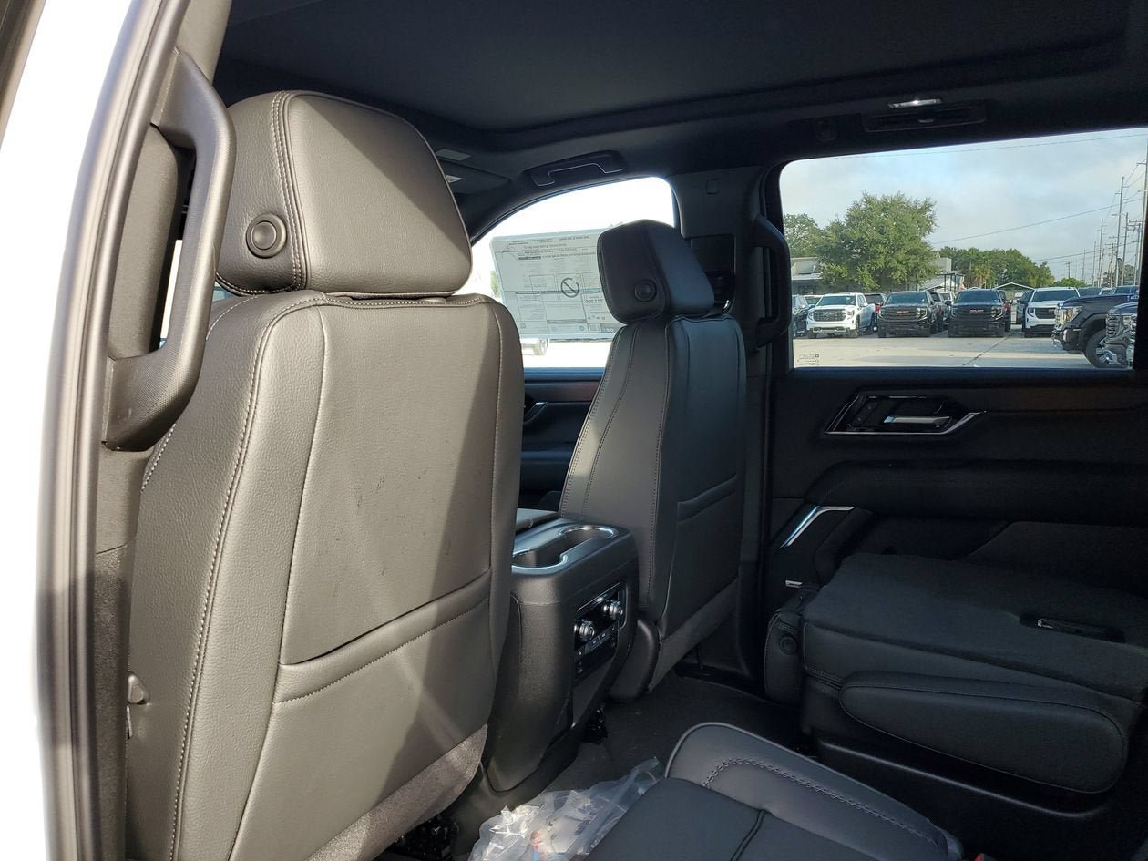 New 2026 GMC Yukon XL Denali w/ Sun & Power Step Package RWD image 10