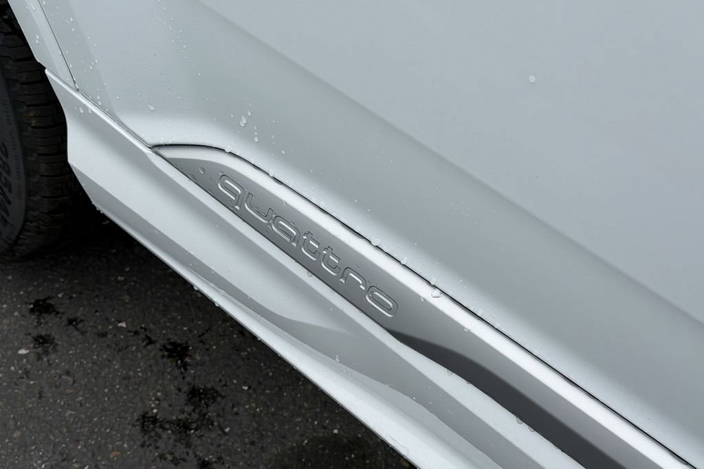 New 2026 Audi Q7 3.0T Prestige image 7