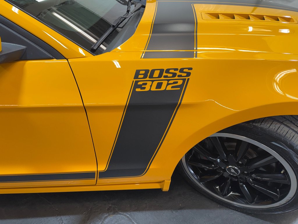 Used 2013 Ford Mustang Boss 302 w/ Boss 302 Accessory Pkg RWD image 8